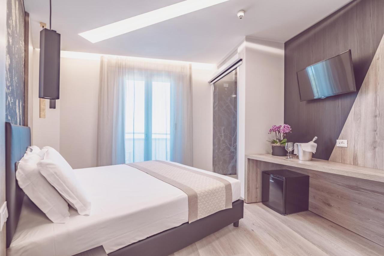Hotel Cesare Augustus Лидо ди Йезоло Екстериор снимка