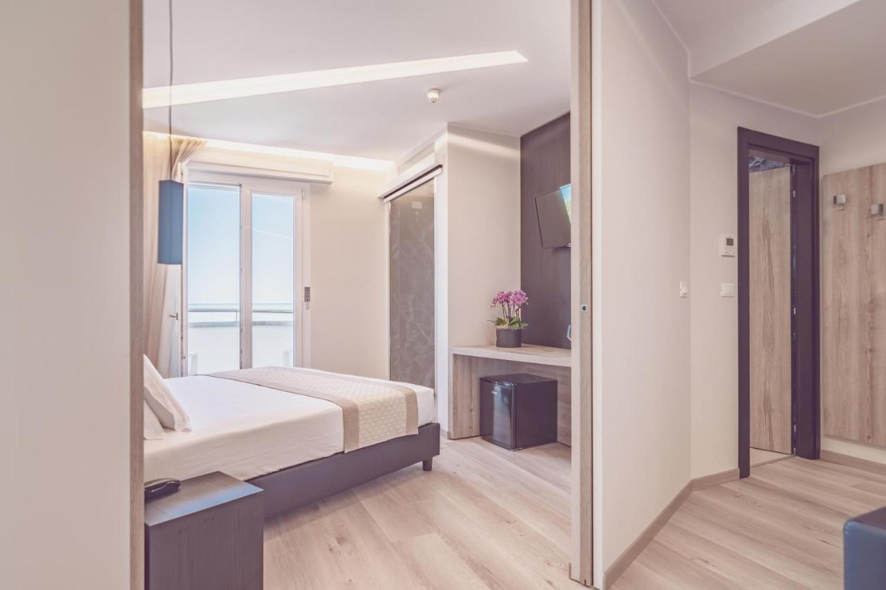 Hotel Cesare Augustus Лидо ди Йезоло Екстериор снимка